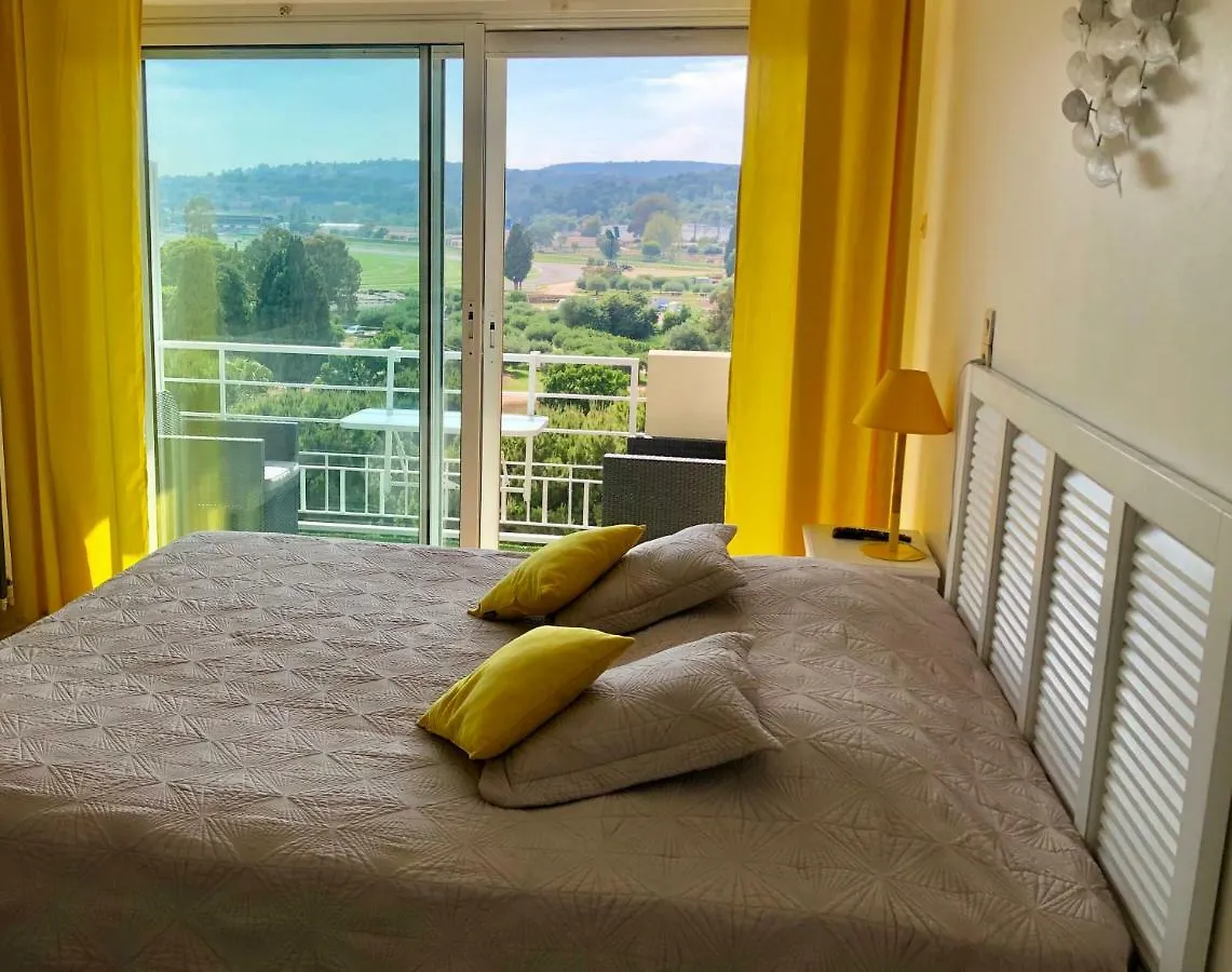 Residence Meublee Studiotel Cagnes-sur-Mer Vakantiehuis