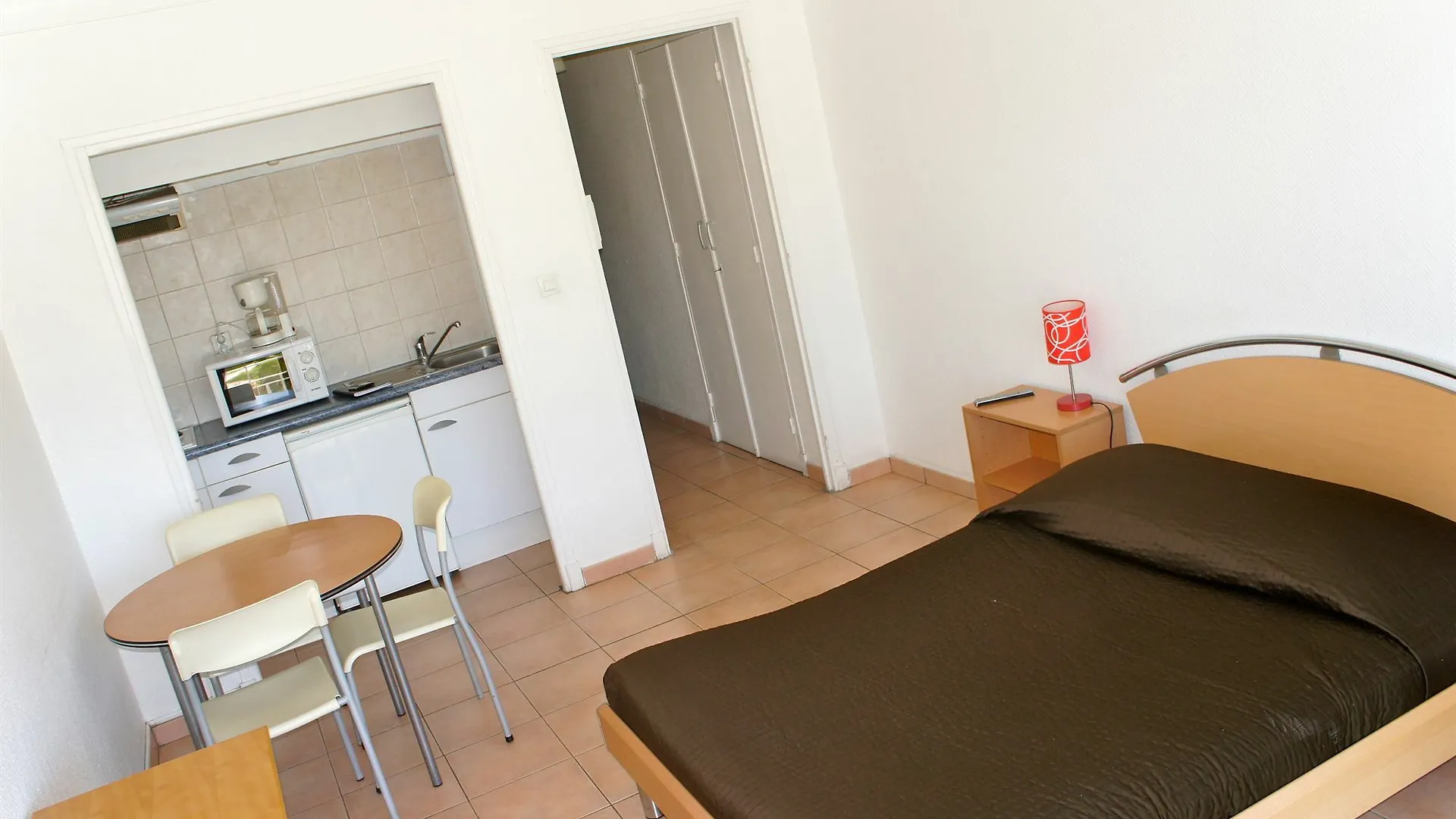 Residence Meublee Studiotel Cagnes-sur-Mer Frankrijk